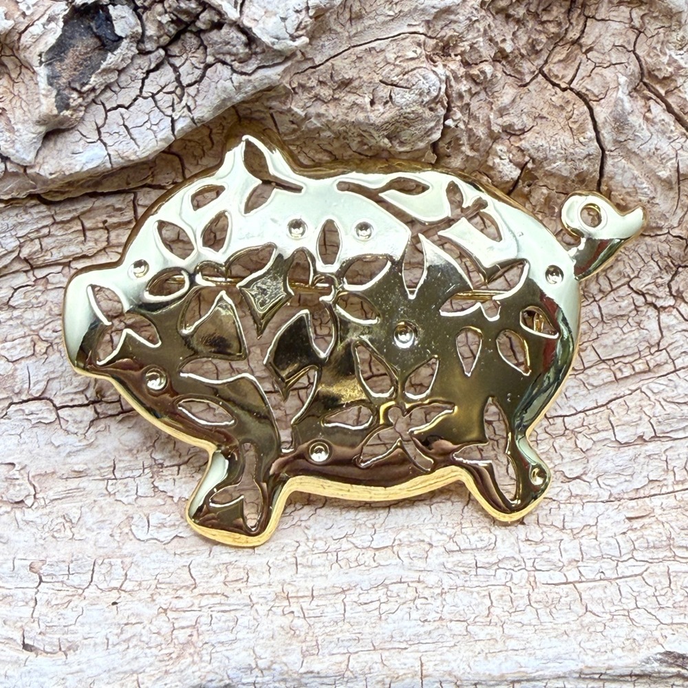 Danecraft Gold Tone Pig Brooch Floral Cutout Openwork Animal Pin Vintage Brooch